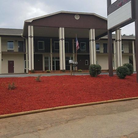 Econo Lodge Форест-Сити Экстерьер фото